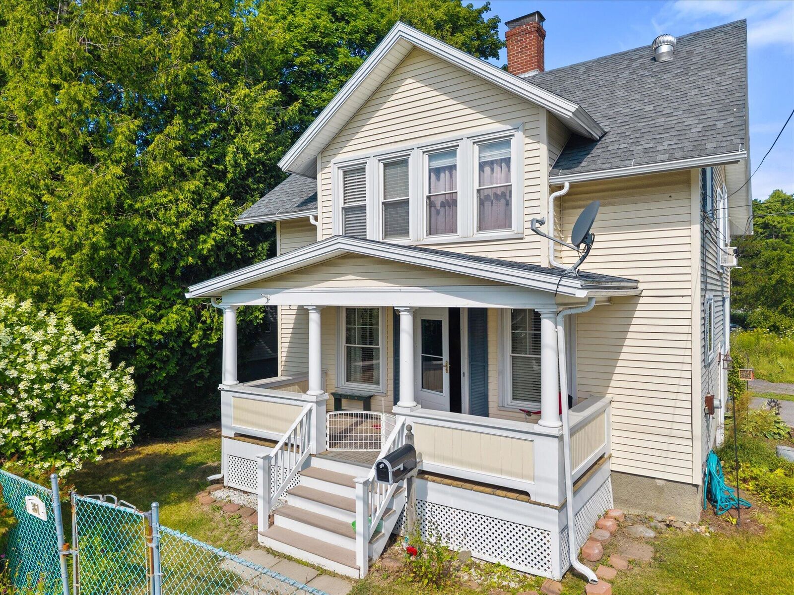 Property Photo:  361 14th Street  ME 04401 