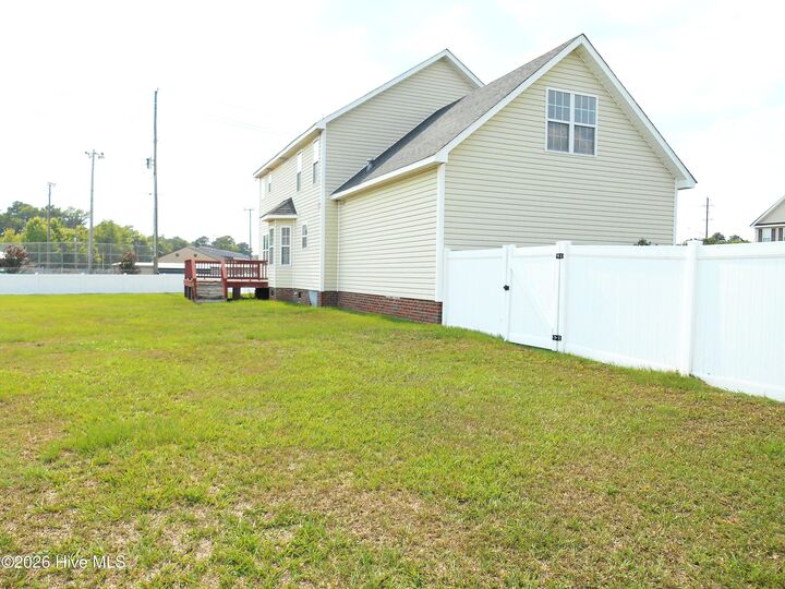 Property Photo:  308 Barrel Drive  NC 28590 