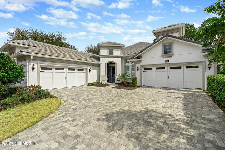 Property Photo: 241 Conservatory Drive FL 32137