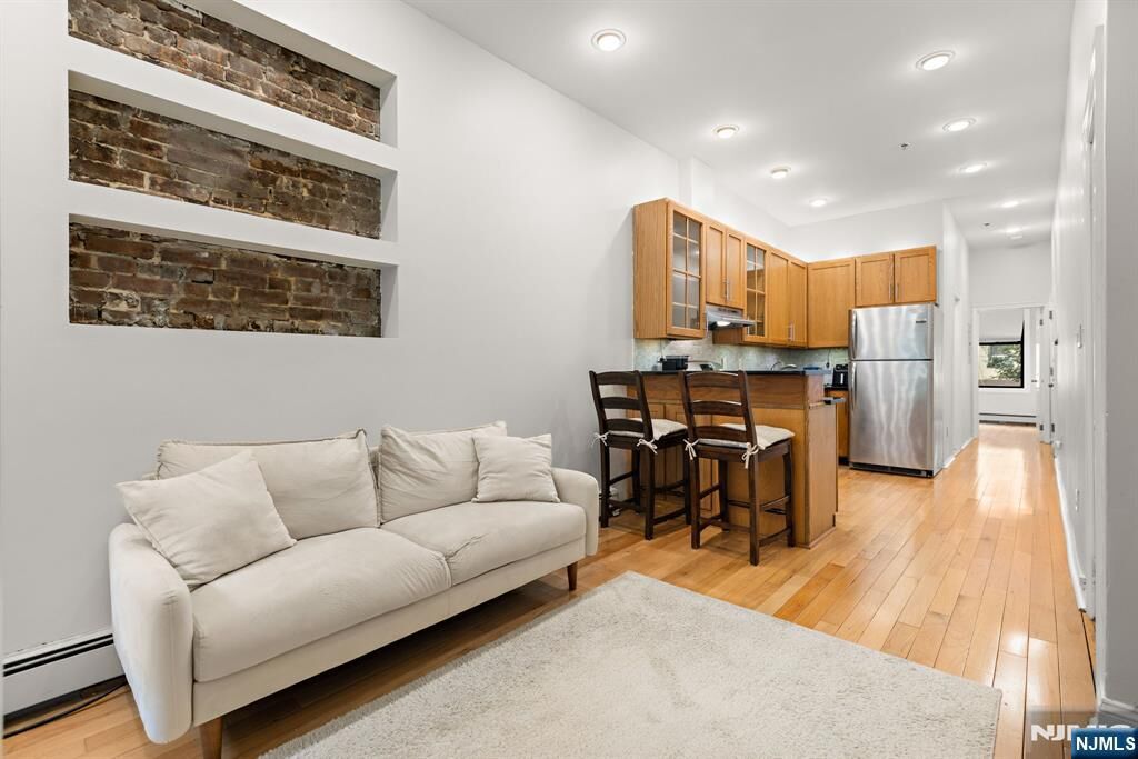 Property Photo: 805 Park Avenue 1R NJ 07030