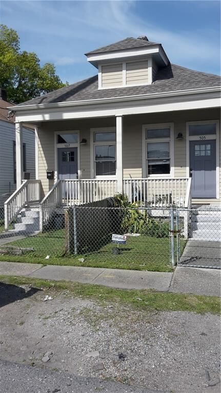 Property Photo: 505 S Dupre Street LA 70117