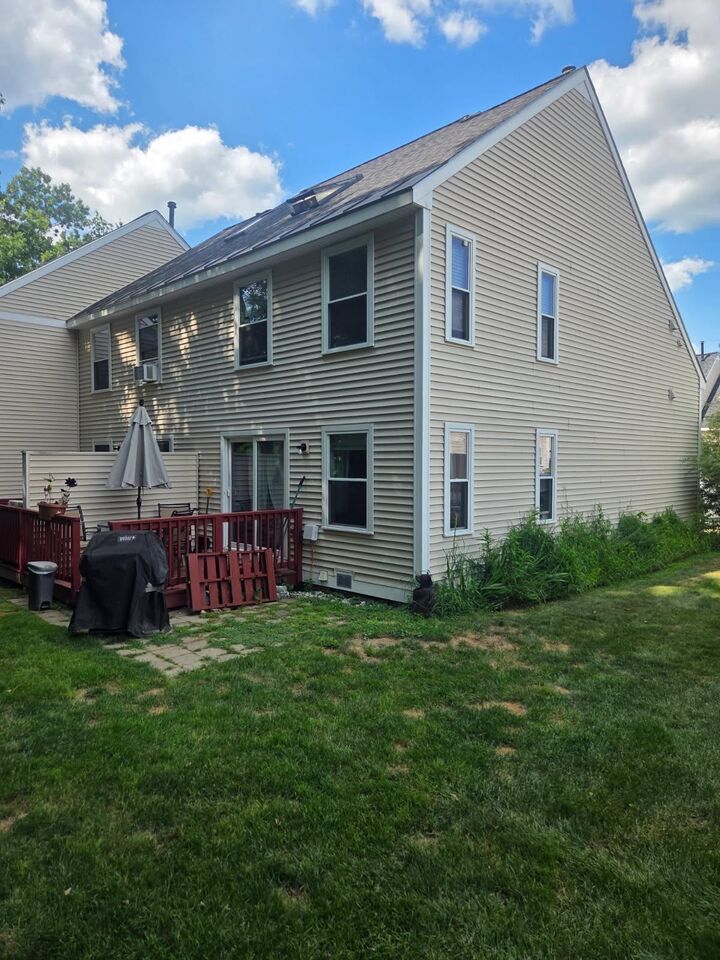 Property Photo:  61 Bluffs Drive  NH 03303 
