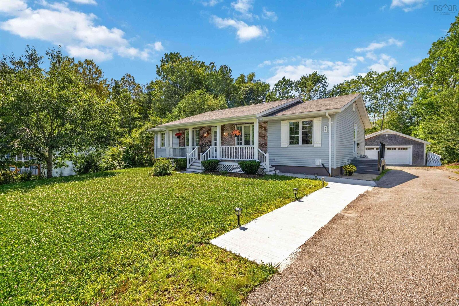 Property Photo:  32 Pinecrest Boulevard  NS B4V 3R4 