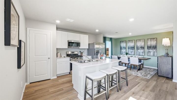 Property Photo: 4113 Woodhill Bend Drive TX 76036