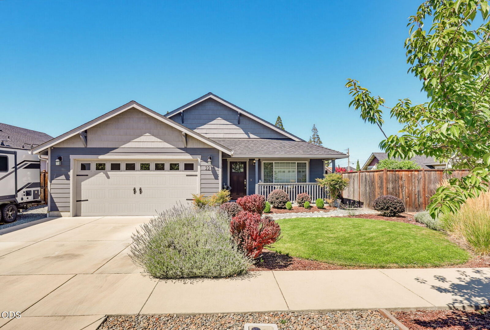 Property Photo:  2210 Westwood Drive  OR 97501 