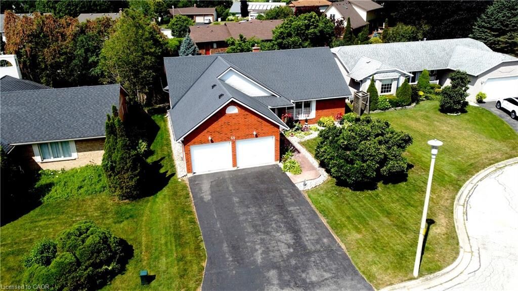 Property Photo: 66 John Street ON N0A 1N7