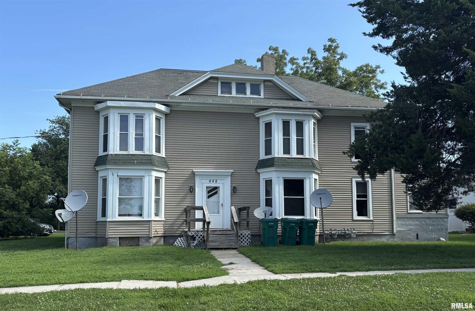 Property Photo:  448 W 3rd Avenue 4  IL 61490 
