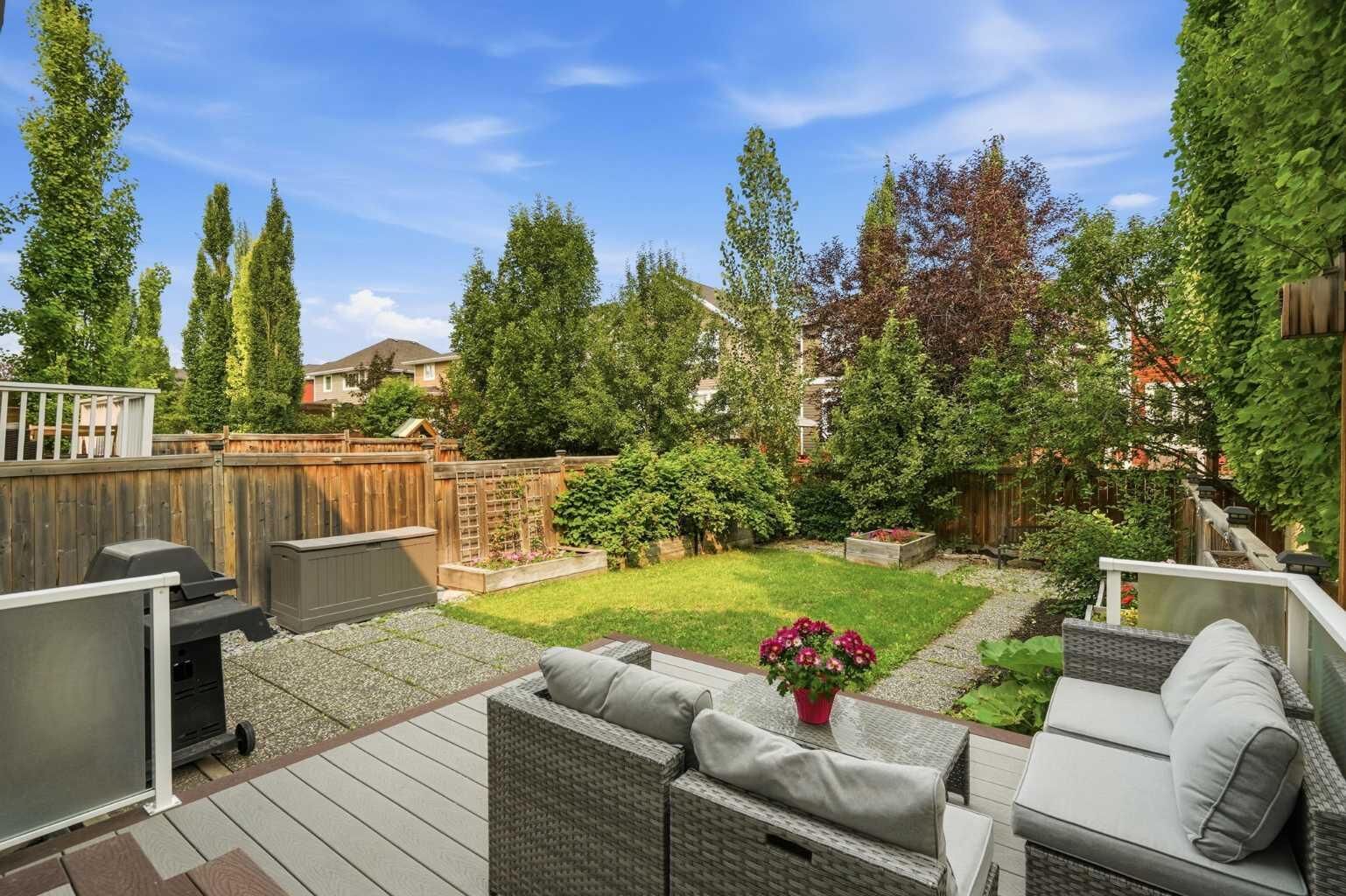 Property Photo:  14 River Heights Crescent  AB T4C 0J3 