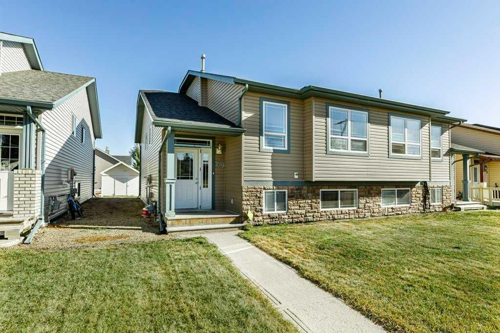 Property Photo:  7019 Deer Street  AB T4L 1Y9 