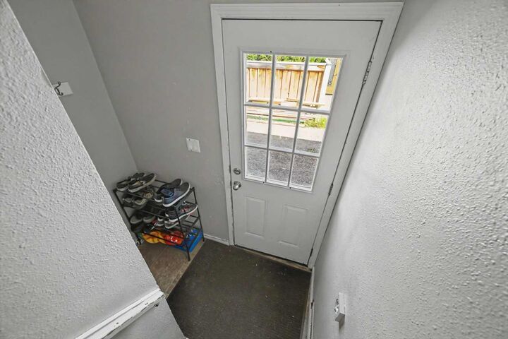 Property Photo: 7208 99A Street AB T8V 4Y4