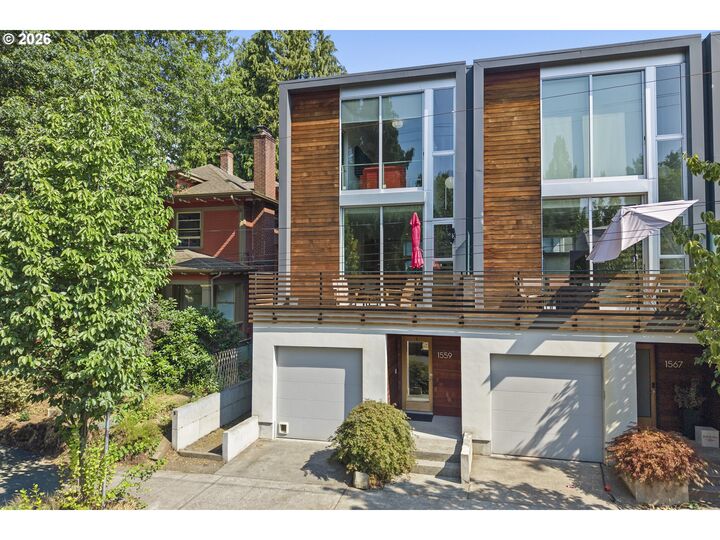 Property Photo:  1559 SE Ankeny St  OR 97214 