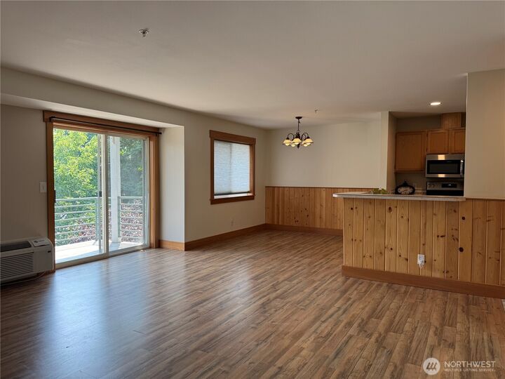 Property Photo:  667  4th Street NE L301  WA 98802 