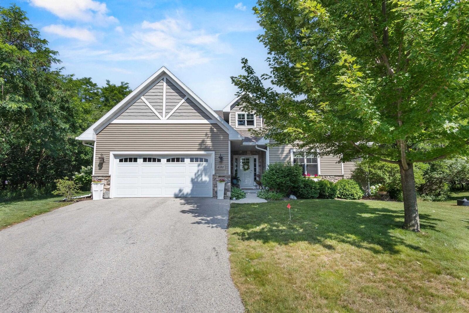 Property Photo:  4590 Augusta Court 207  WI 54209 
