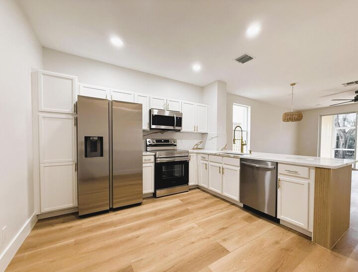 Property Photo: 9767 Porta Leona Lane FL 33472