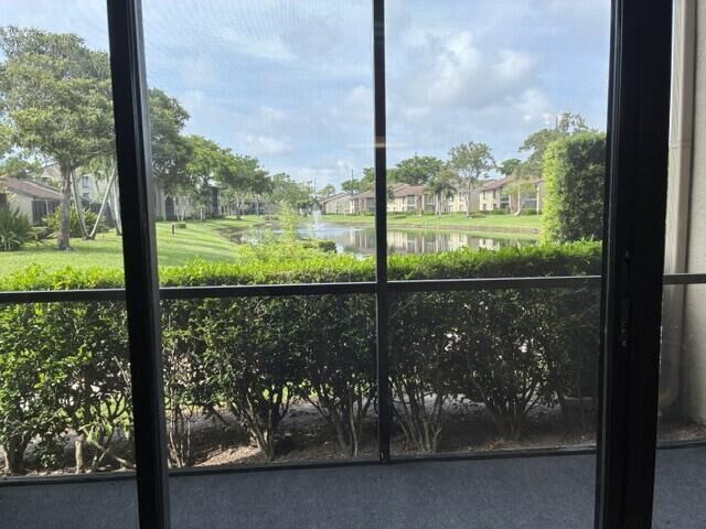 Property Photo: 726 Sunny Pine Way B1 FL 33415
