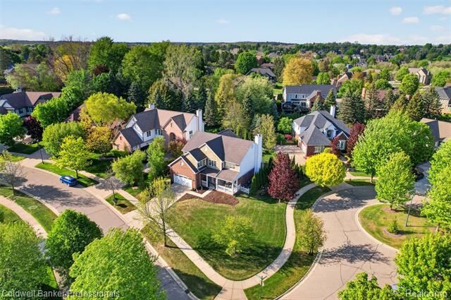 Property Photo: 1357 Kentfield Drive MI 48307