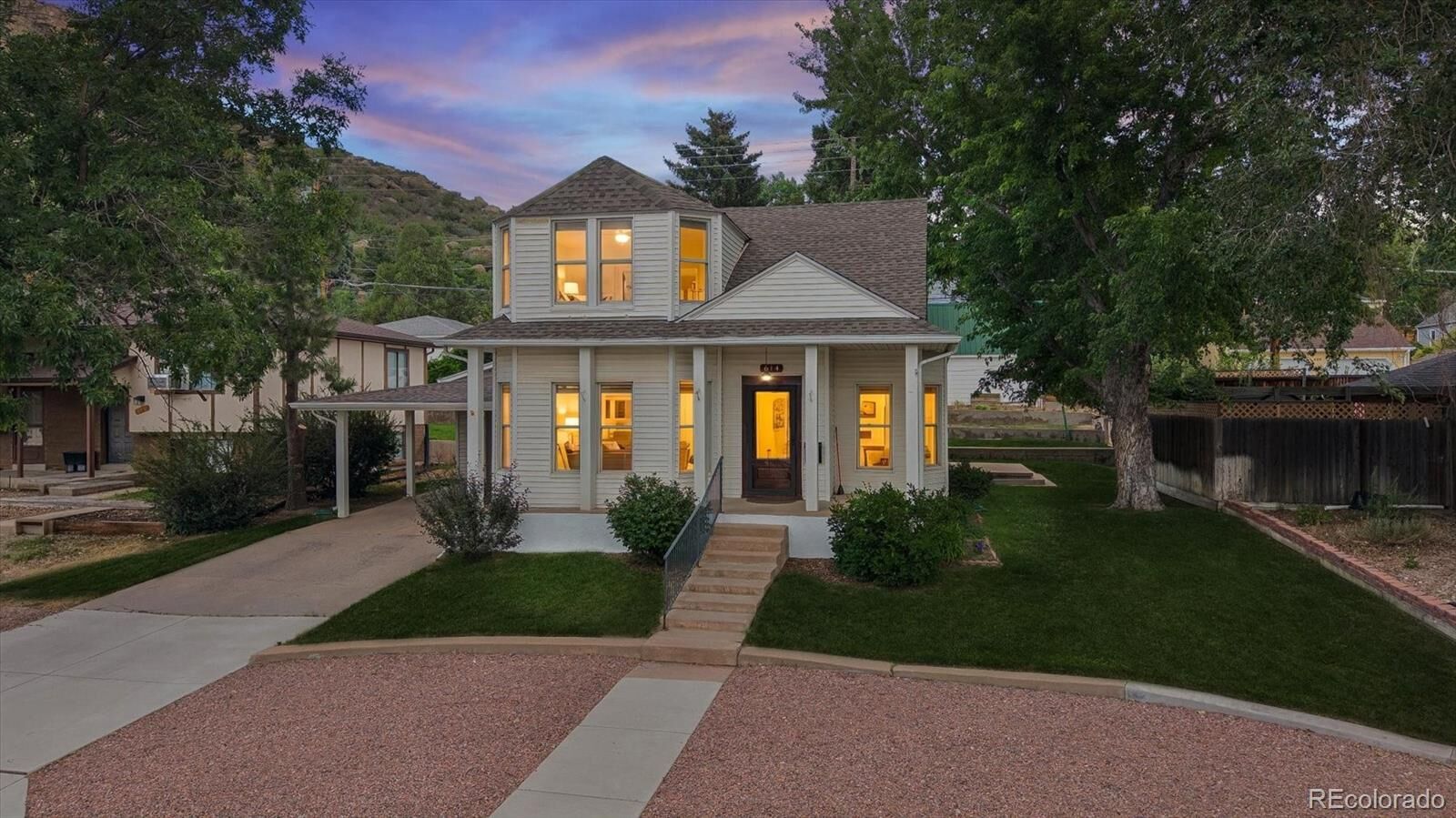 Property Photo:  614 Front Street  CO 80104 