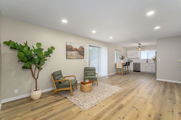 Property Photo:  510 N Prescott St  KS 67212-5420 