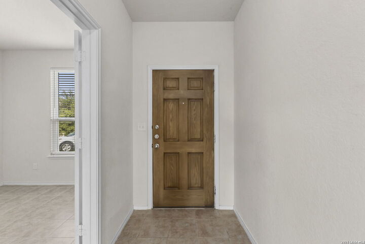 Property Photo:  27425 Emilie Cyn  TX 78260 