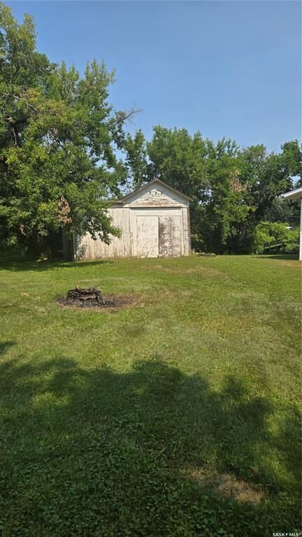 Property Photo:  309 Maple Street  SK S0C 2B0 