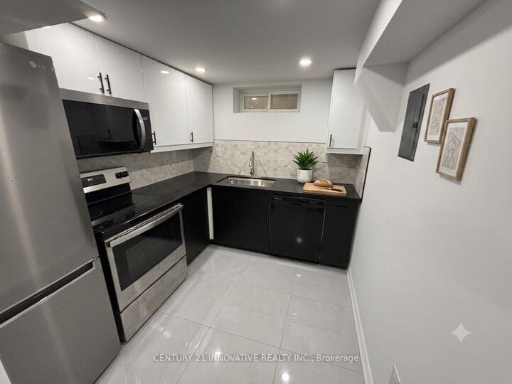 Property Photo:  541 Chamberlain Road B  ON L7L 2V2 