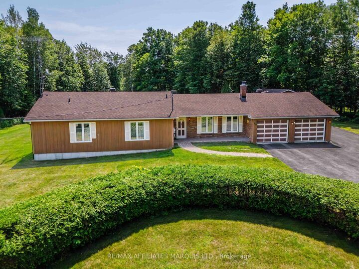 Property Photo:  19458 Caber Road  ON K0C 1S0 