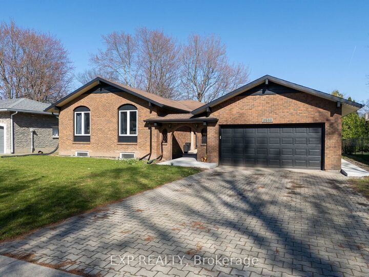 Property Photo: 2580 Noella Court Lower ON L2J 3G9