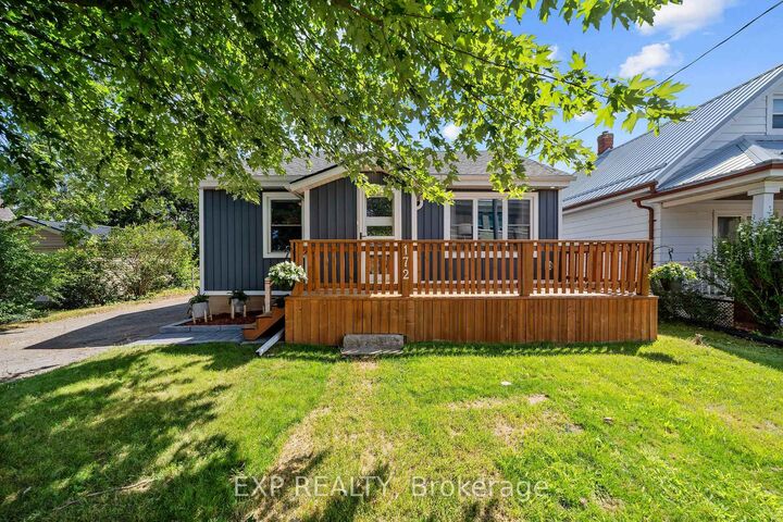 Property Photo:  172 East Street  ON N5Z 2R8 