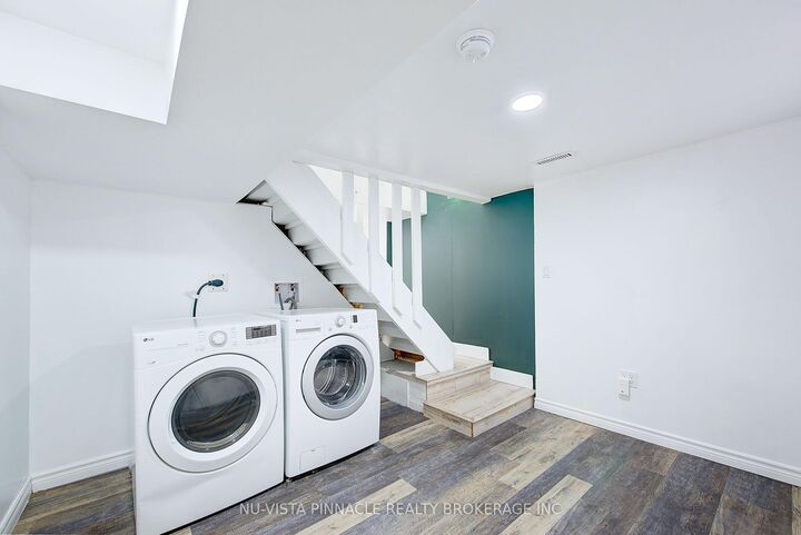 Property Photo:  1243 Landor Street  ON N5Y 3W2 