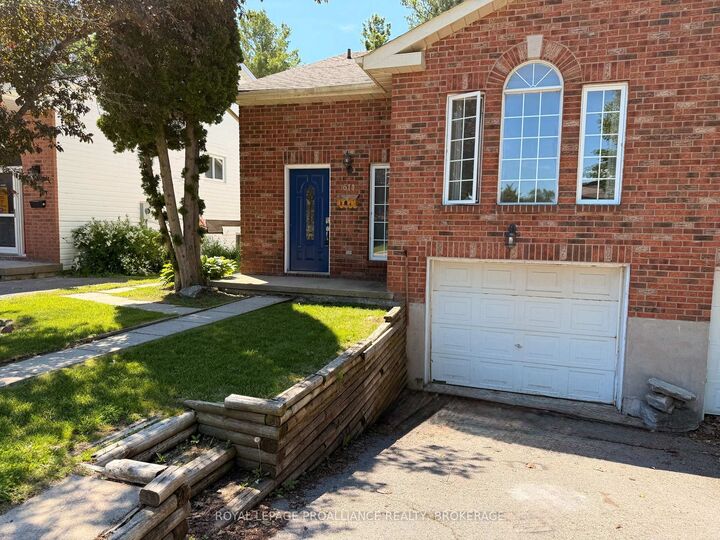 614 Barnsley Crescent — photo 1