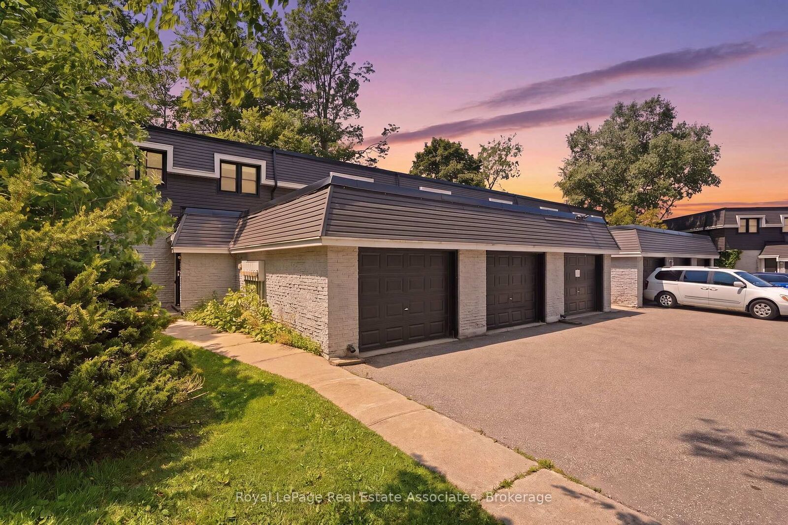 Property Photo:  509 Quiet Place 1  ON N2L 5L6 