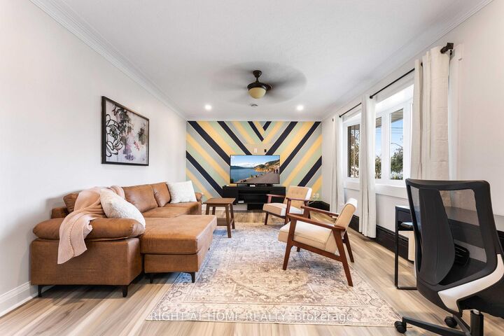 Property Photo:  47 Marshall Avenue  ON L3C 2N1 