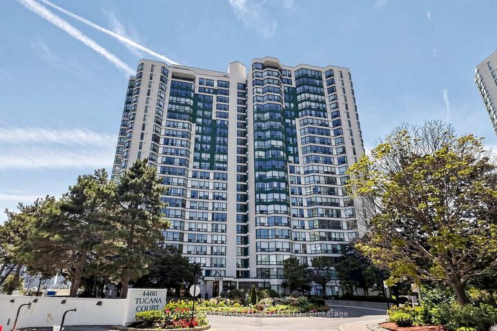 Property Photo: 4460 Tucana Court 1611 ON L5R 3K9