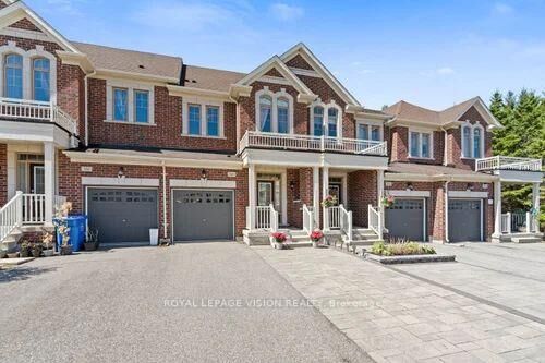 Property Photo: 360 William Graham Drive ON L4G 0Z9