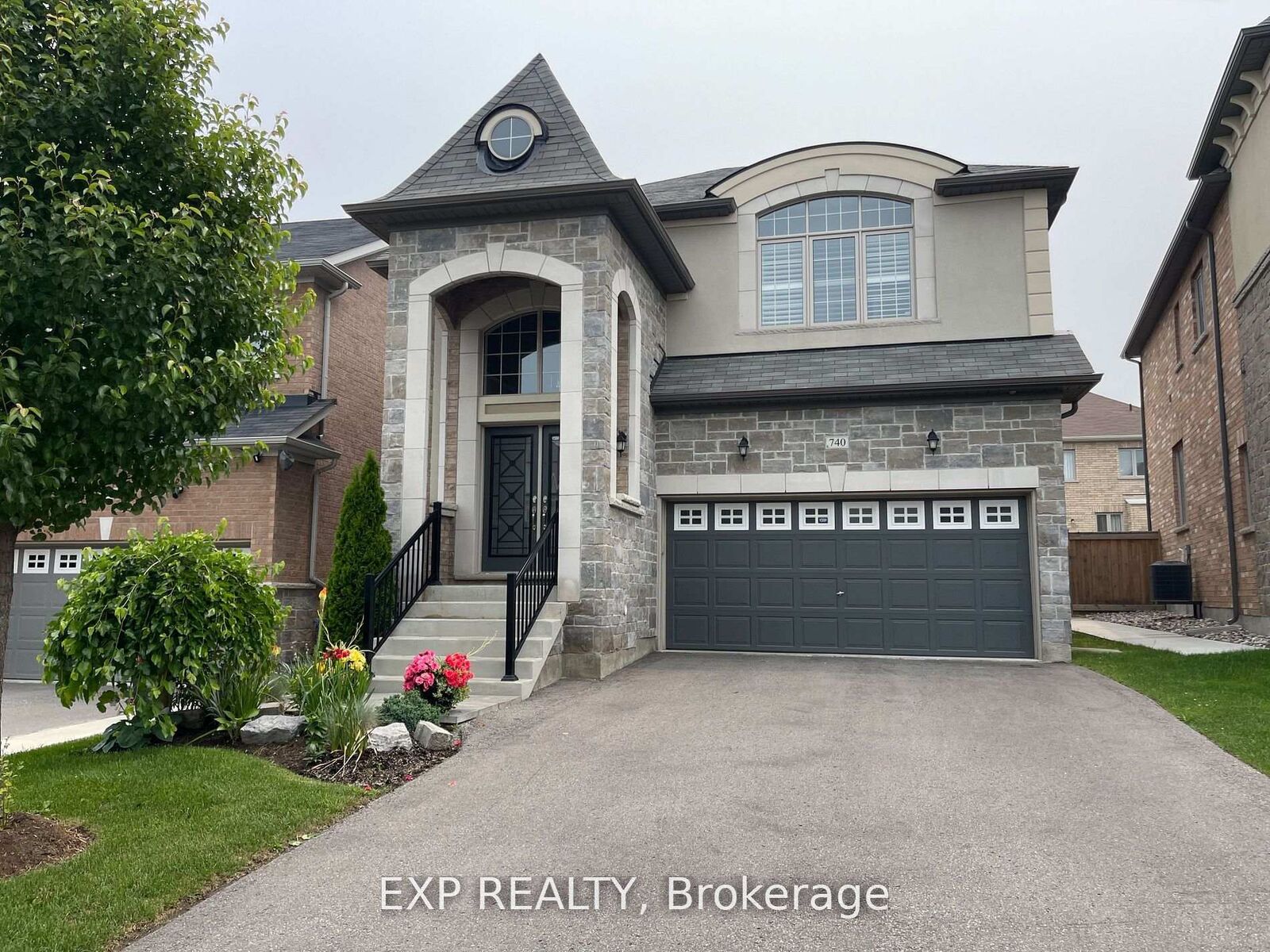 Property Photo:  740 Clifford Perry Place  ON L3X 0J3 