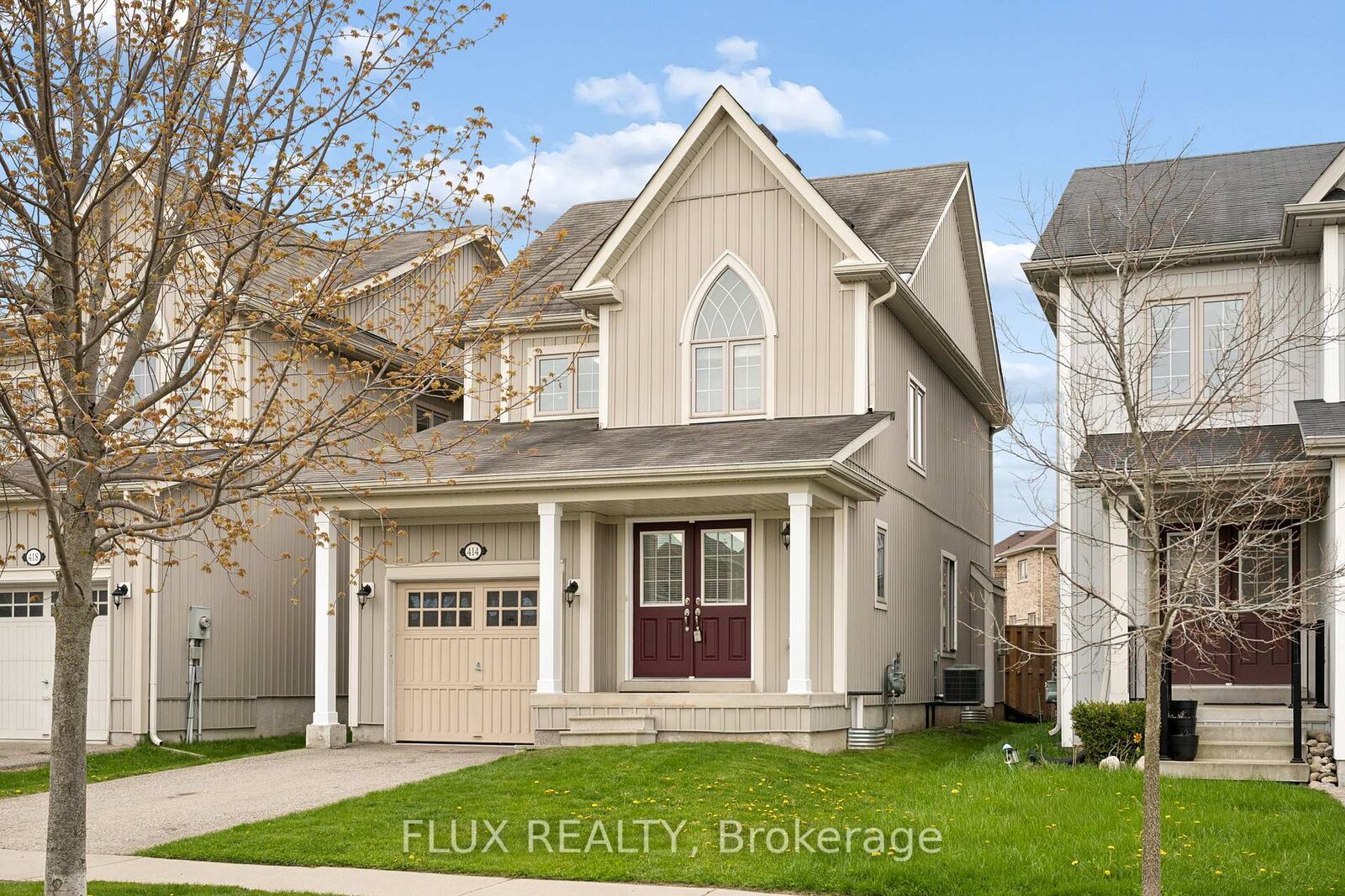 Property Photo:  414 Thompson Street  ON N4T 0G7 
