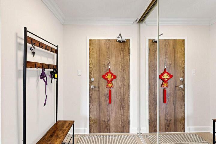 1230 Marlborough Court 403 — photo 1