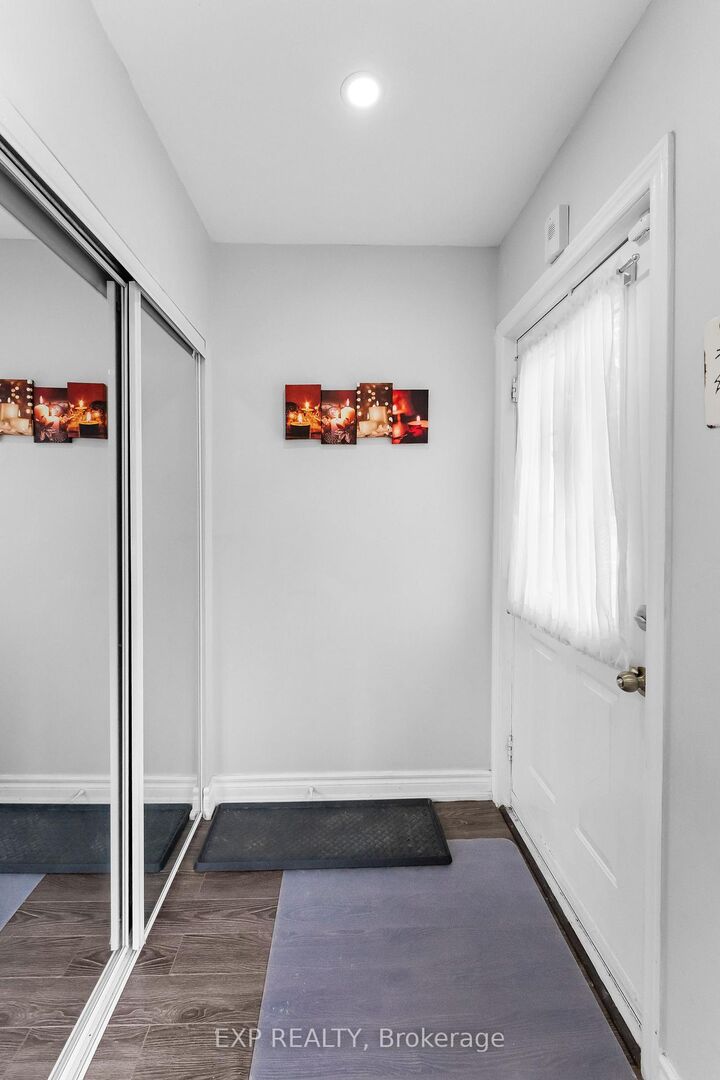 Property Photo:  5939 Symmes Avenue  ON L2G 2G4 