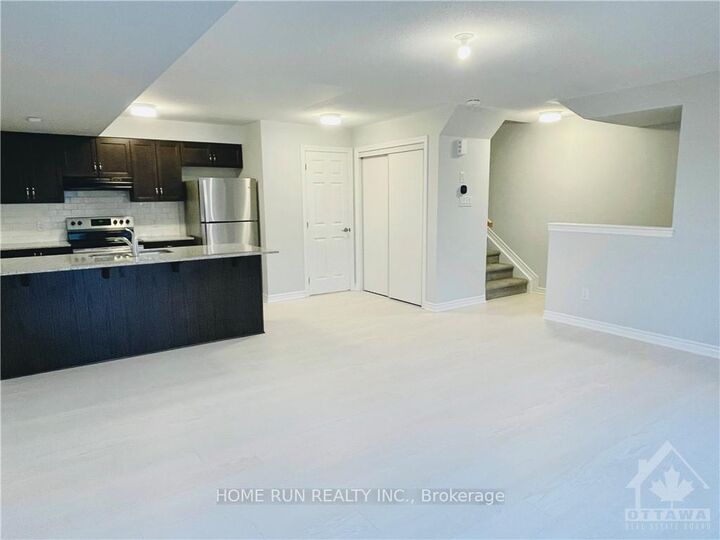 Property Photo:  911 Nautilus Private  ON K2V 0S3 