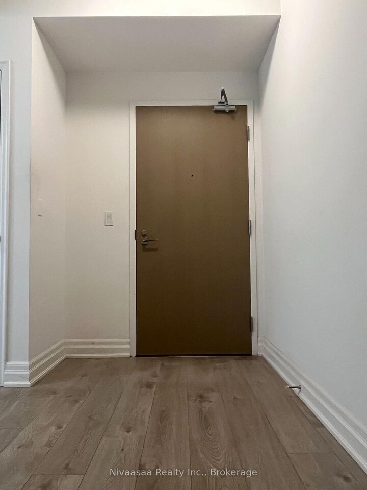 Property Photo:  10 Rouge Valley Drive W 301  ON L6G 0G9 