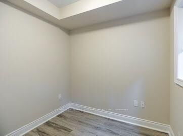 Property Photo:  2037 Queensborough Gate  ON L5M 0Y1 