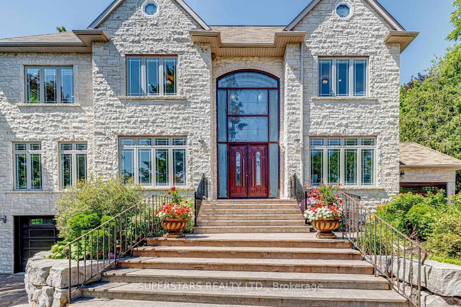 Property Photo:  43 Hughson Drive  ON L3R 2T7 