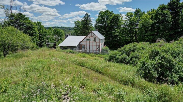 Property Photo:  710 Rose Island Road  ON K0L 1P0 