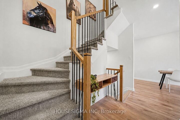 Property Photo:  315 Raheen Court  ON K2J 7C1 