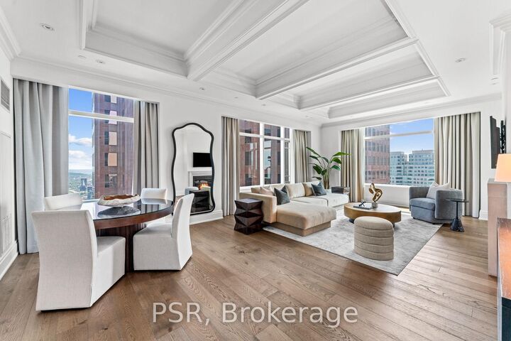 311 Bay Street 4804 — photo 1