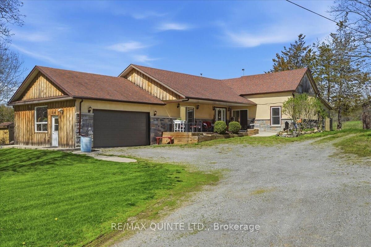 Property Photo:  1686 County Road 13 N/A  ON K0K 2P0 