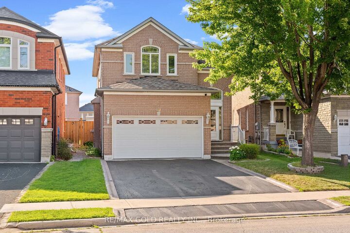 Property Photo:  21 Pacific Wind Crescent  ON L6R 1Z9 