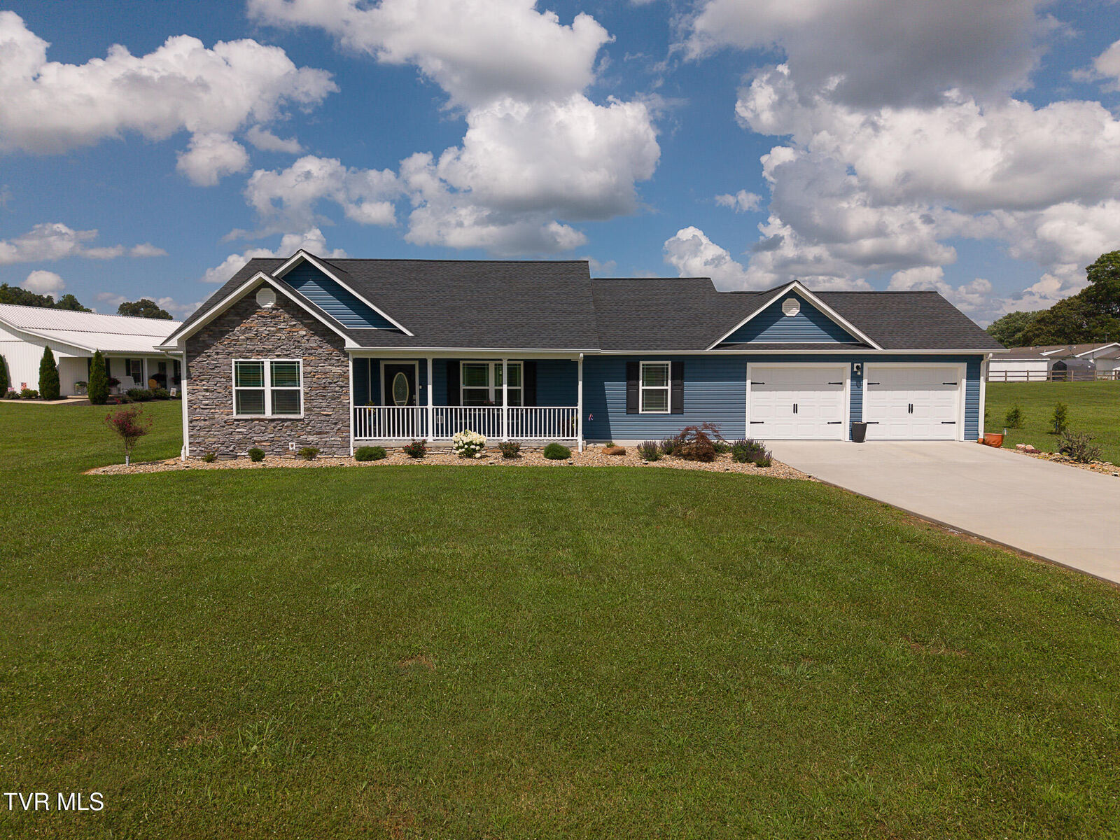 Property Photo:  60 Alexander Ferry Lane  TN 37743 