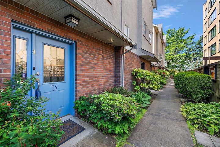 Property Photo:  108 Dallas Rd #4  BC V8V 1A3 
