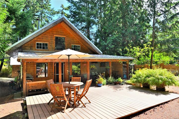4873 Pirates Rd — photo 1